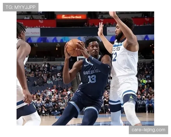 班恩挡拆配合莫兰特拉开空间比上季更倚重无球三分