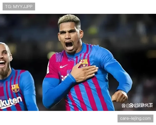 巴萨不是个人不行，而是全队越踢越断线